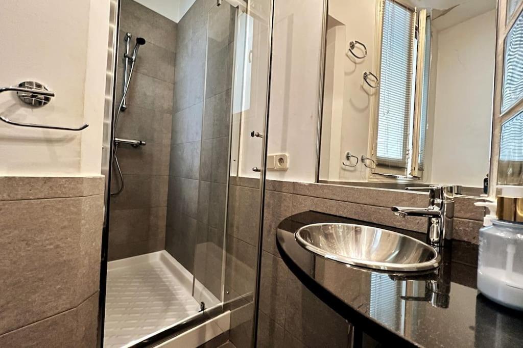 Alojamiento Entero Centro: Piso . Chueca Apartment Мадрид Екстериор снимка