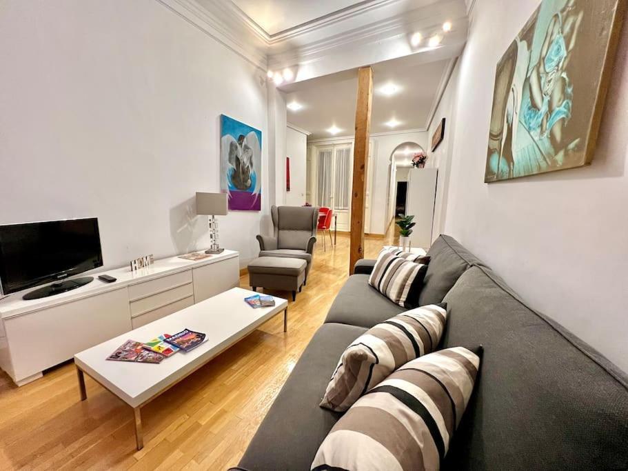 Alojamiento Entero Centro: Piso . Chueca Apartment Мадрид Екстериор снимка