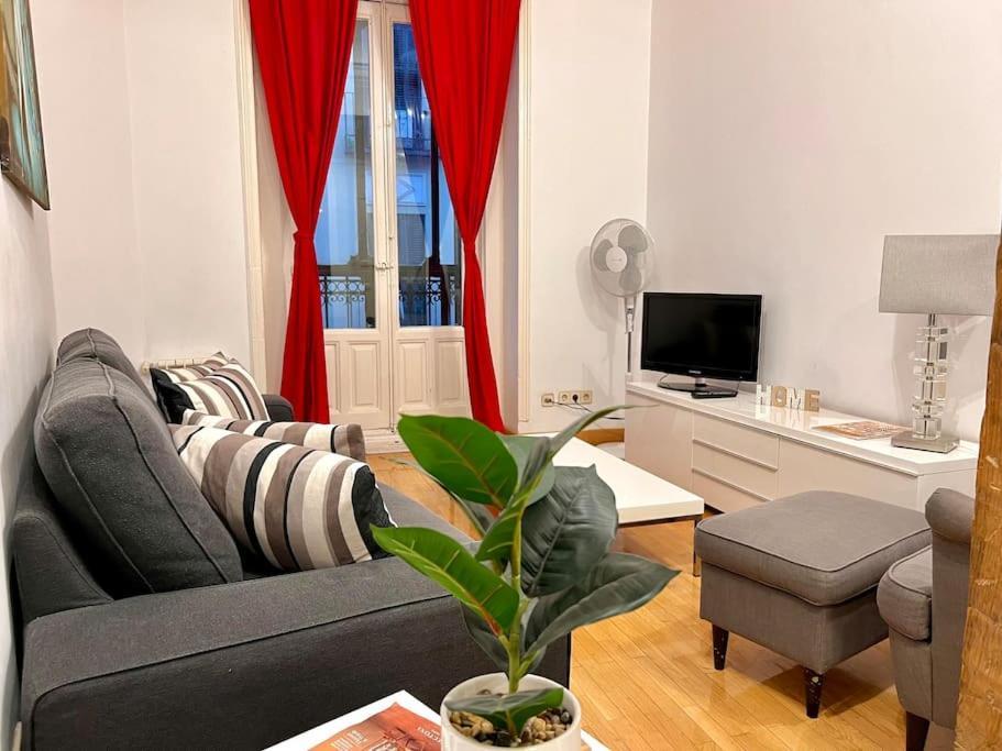 Alojamiento Entero Centro: Piso . Chueca Apartment Мадрид Екстериор снимка